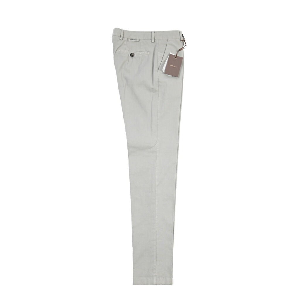 SUMMER SALE｜BERWICH “MORELLO-GD” ストレッチコットン ノータックチノパンツ グレー(conza701) 44 | GUARDAROBA MILANO OFFICIAL STORE