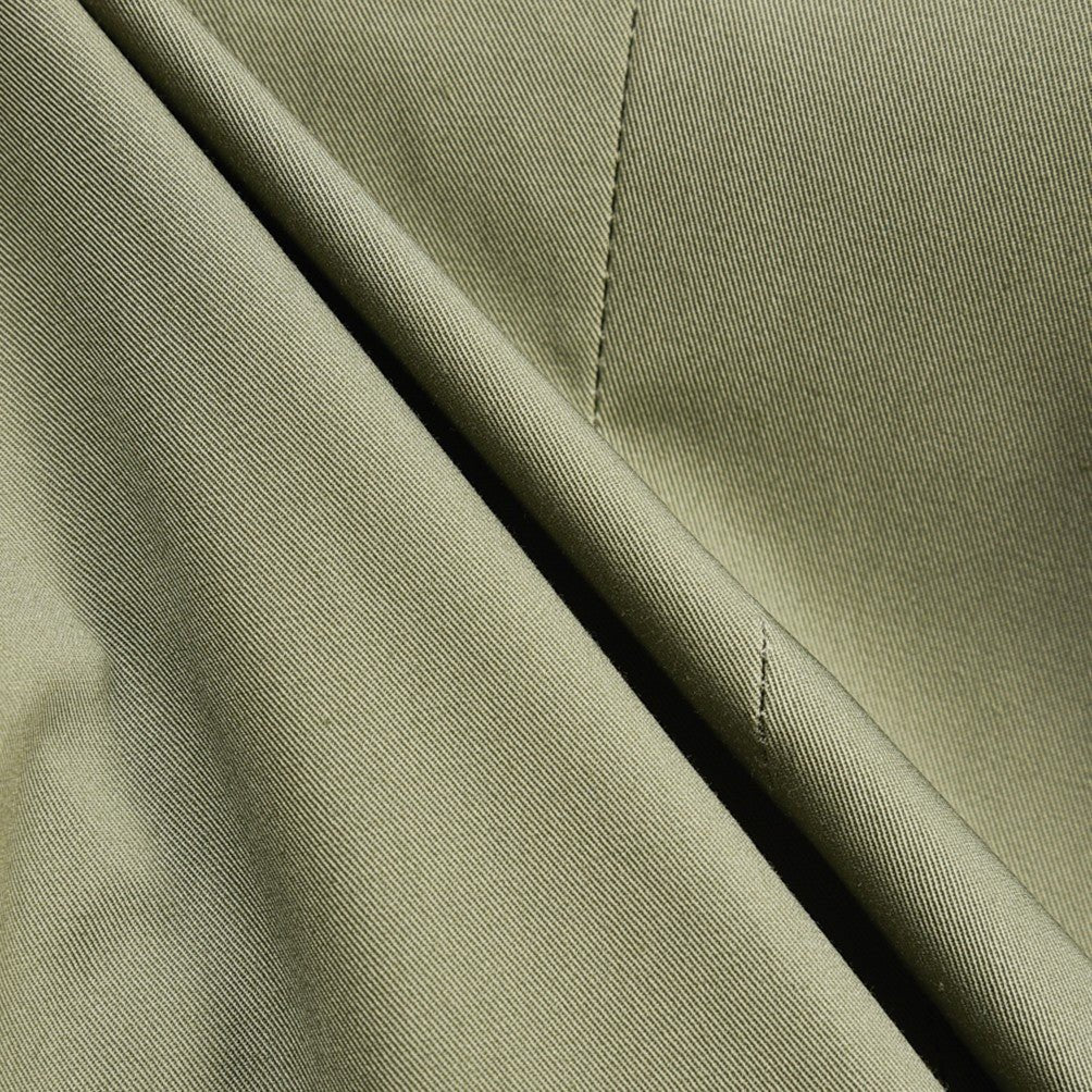 SUMMER SALE｜BERWICH “NEGRONI LUX” ストレッチコットン ツータックチノパンツ カーキグリーン(sage) 54 | GUARDAROBA MILANO OFFICIAL STORE