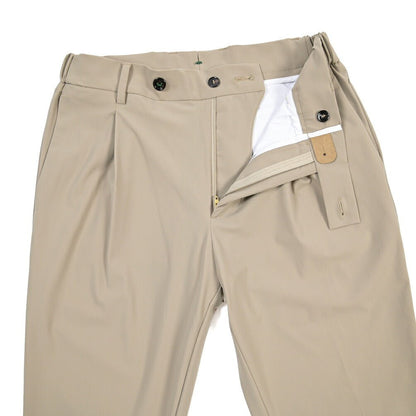 SUMMER SALE｜BERWICH “XRETRO 1P” 高機能ストレッチナイロン ワンタックイージースラックス ベージュ(beige) 44 | GUARDAROBA MILANO OFFICIAL STORE