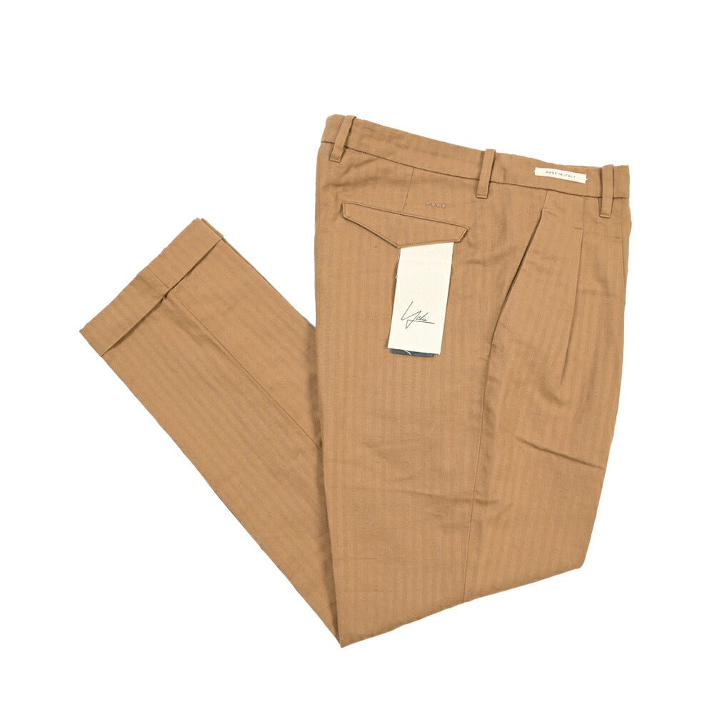 SUMMER SALE｜YCHAI “ROBUSTO” リネン混コットン ツータックパンツ ブラウン（NOCE） 33 | GUARDAROBA MILANO OFFICIAL STORE
