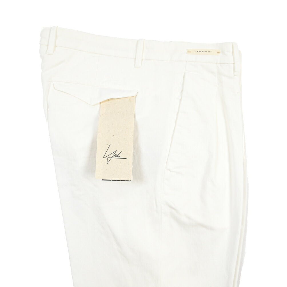 SUMMER SALE｜YCHAI “ROBUSTO” リネン混コットン ツータックパンツ / TAPERED FIT ホワイト(BIANCO) 30 | GUARDAROBA MILANO OFFICIAL STORE