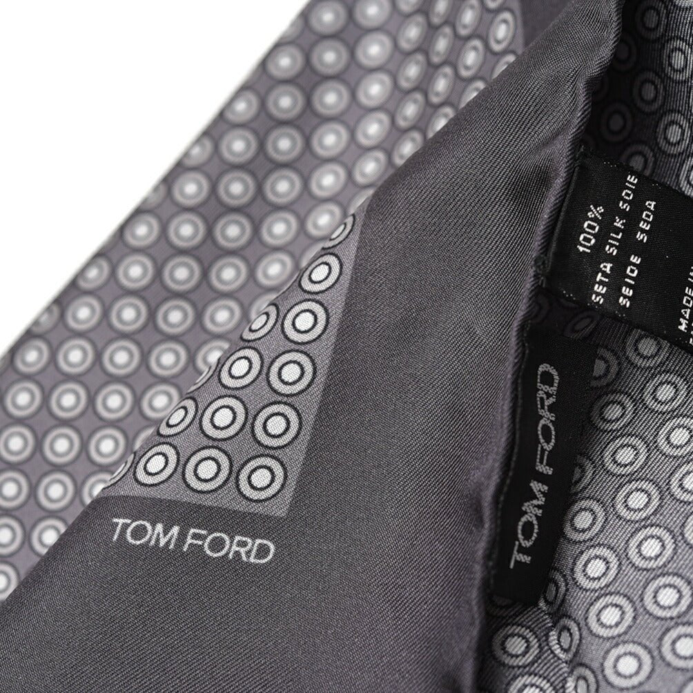 TOM FORD シルク100% ポケットチーフ｜428823｜GUARDAROBA MILANO OFFICIAL STORE