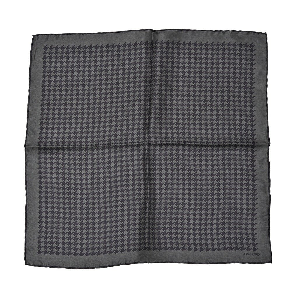 TOM FORD シルク100% ポケットチーフ｜428843｜GUARDAROBA MILANO OFFICIAL STORE