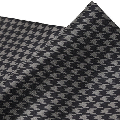 TOM FORD シルク100% ポケットチーフ｜428874｜GUARDAROBA MILANO OFFICIAL STORE