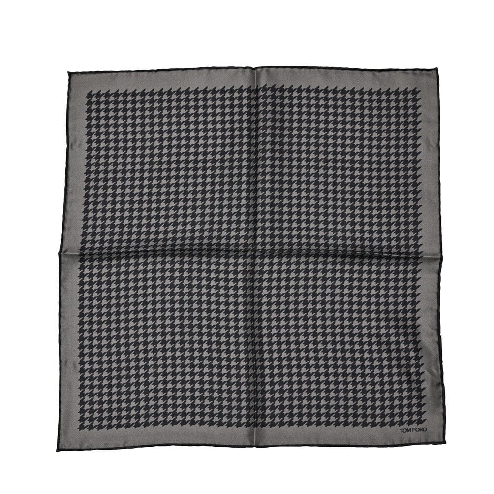 TOM FORD シルク100% ポケットチーフ｜428874｜GUARDAROBA MILANO OFFICIAL STORE