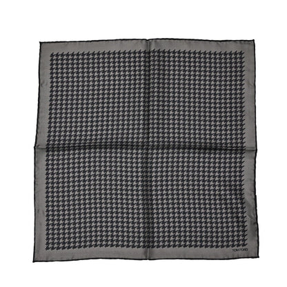 TOM FORD シルク100% ポケットチーフ｜428874｜GUARDAROBA MILANO OFFICIAL STORE