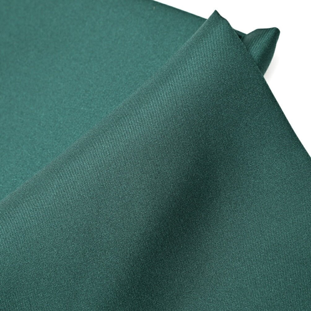 TOM FORD シルク100% ポケットチーフ｜428888｜GUARDAROBA MILANO OFFICIAL STORE