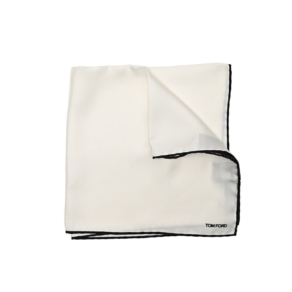 TOM FORD シルク100% ポケットチーフ｜428890｜GUARDAROBA MILANO OFFICIAL STORE