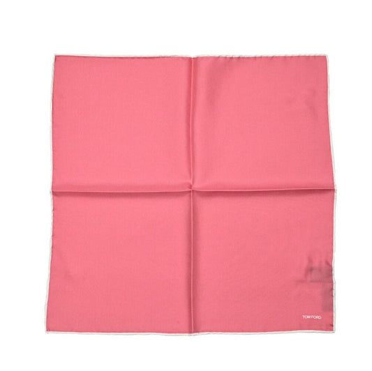 TOM FORD シルク100% ポケットチーフ｜428896｜GUARDAROBA MILANO OFFICIAL STORE