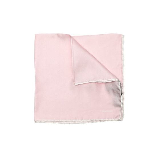 TOM FORD シルク100% ポケットチーフ｜428900｜GUARDAROBA MILANO OFFICIAL STORE