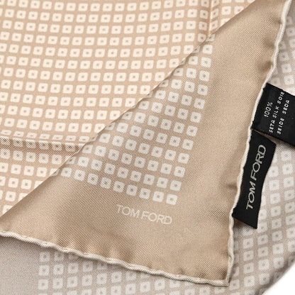 TOM FORD シルク100% ポケットチーフ｜428908｜GUARDAROBA MILANO OFFICIAL STORE