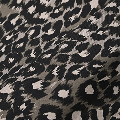 TOM FORD シルク100% ポケットチーフ｜428918｜GUARDAROBA MILANO OFFICIAL STORE