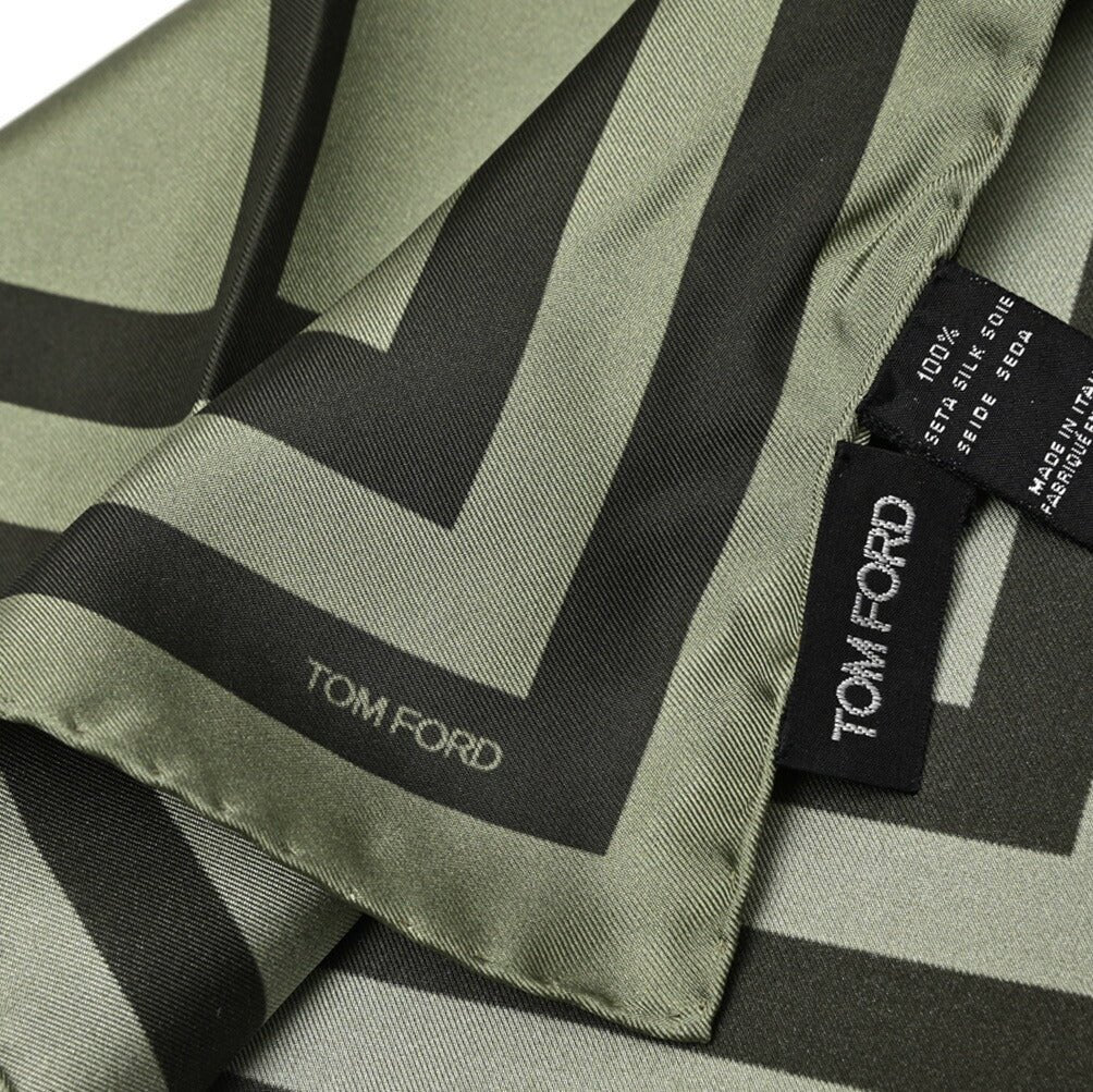 TOM FORD シルク100% ポケットチーフ｜428922｜GUARDAROBA MILANO OFFICIAL STORE