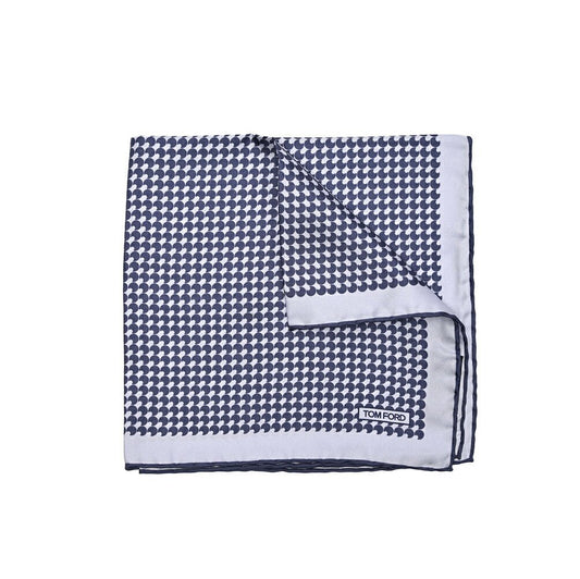 TOM FORD シルク100% ポケットチーフ｜428924｜GUARDAROBA MILANO OFFICIAL STORE