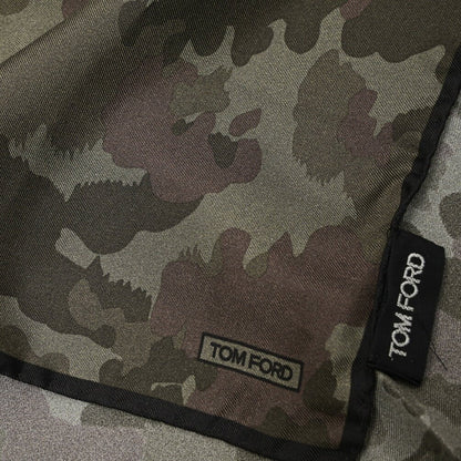 TOM FORD シルク100% 総柄ポケットチーフ｜428992｜GUARDAROBA MILANO OFFICIAL STORE