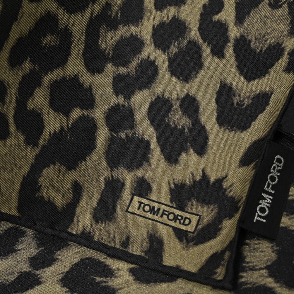 TOM FORD シルク100% 総柄ポケットチーフ｜428995｜GUARDAROBA MILANO OFFICIAL STORE