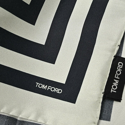 TOM FORD シルク100% 幾何柄ポケットチーフ｜428996｜GUARDAROBA MILANO OFFICIAL STORE