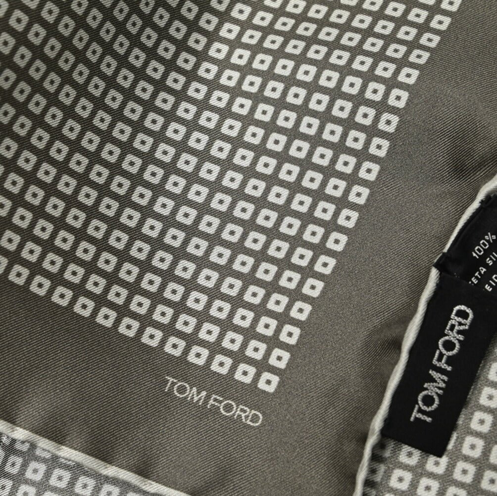 TOM FORD シルク100% 総柄ポケットチーフ｜428999｜GUARDAROBA MILANO OFFICIAL STORE