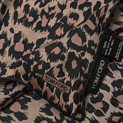 TOM FORD シルク100% ポケットチーフ｜429005｜GUARDAROBA MILANO OFFICIAL STORE