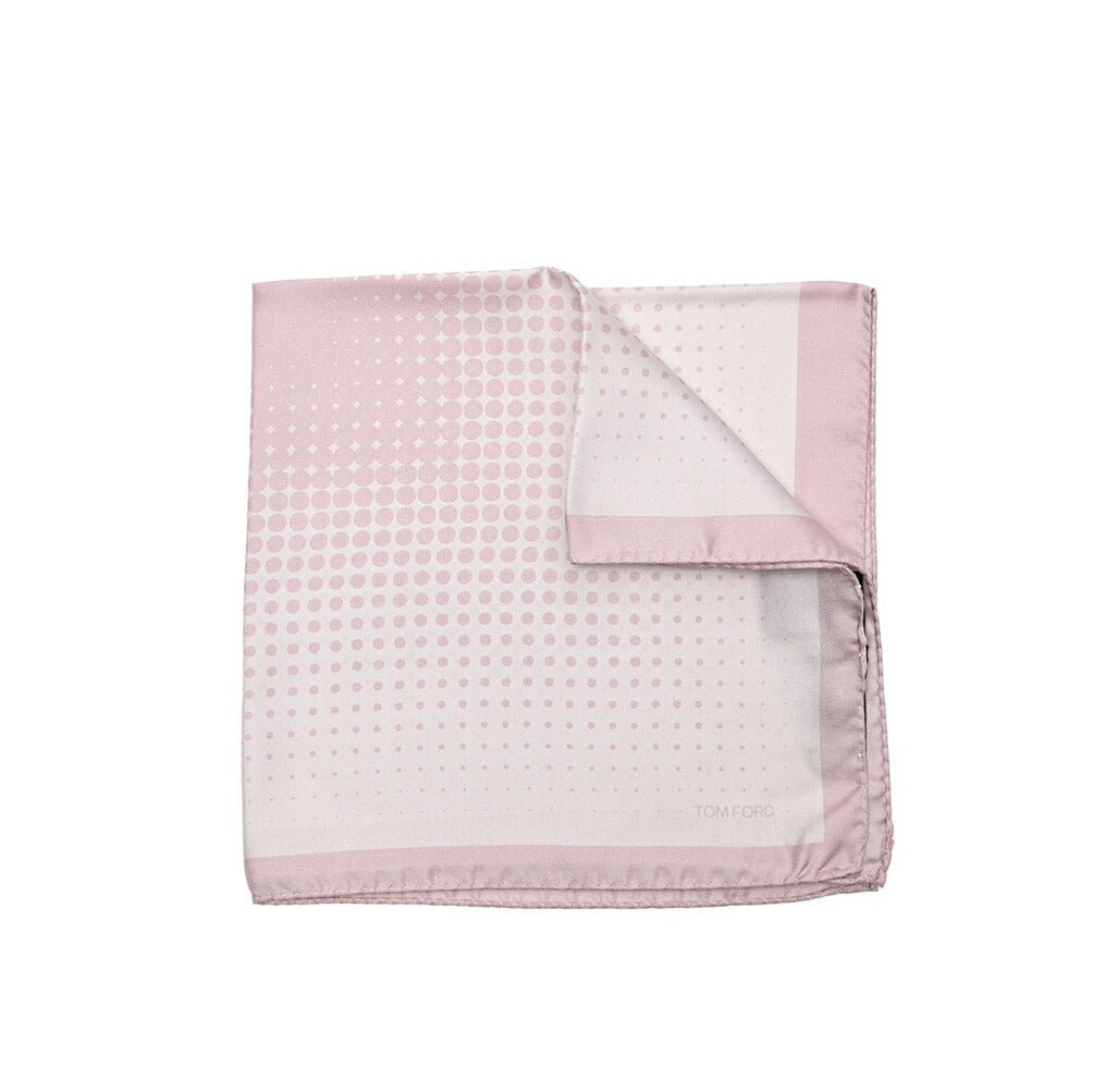 TOM FORD シルク100% ポケットチーフ｜429018｜GUARDAROBA MILANO OFFICIAL STORE