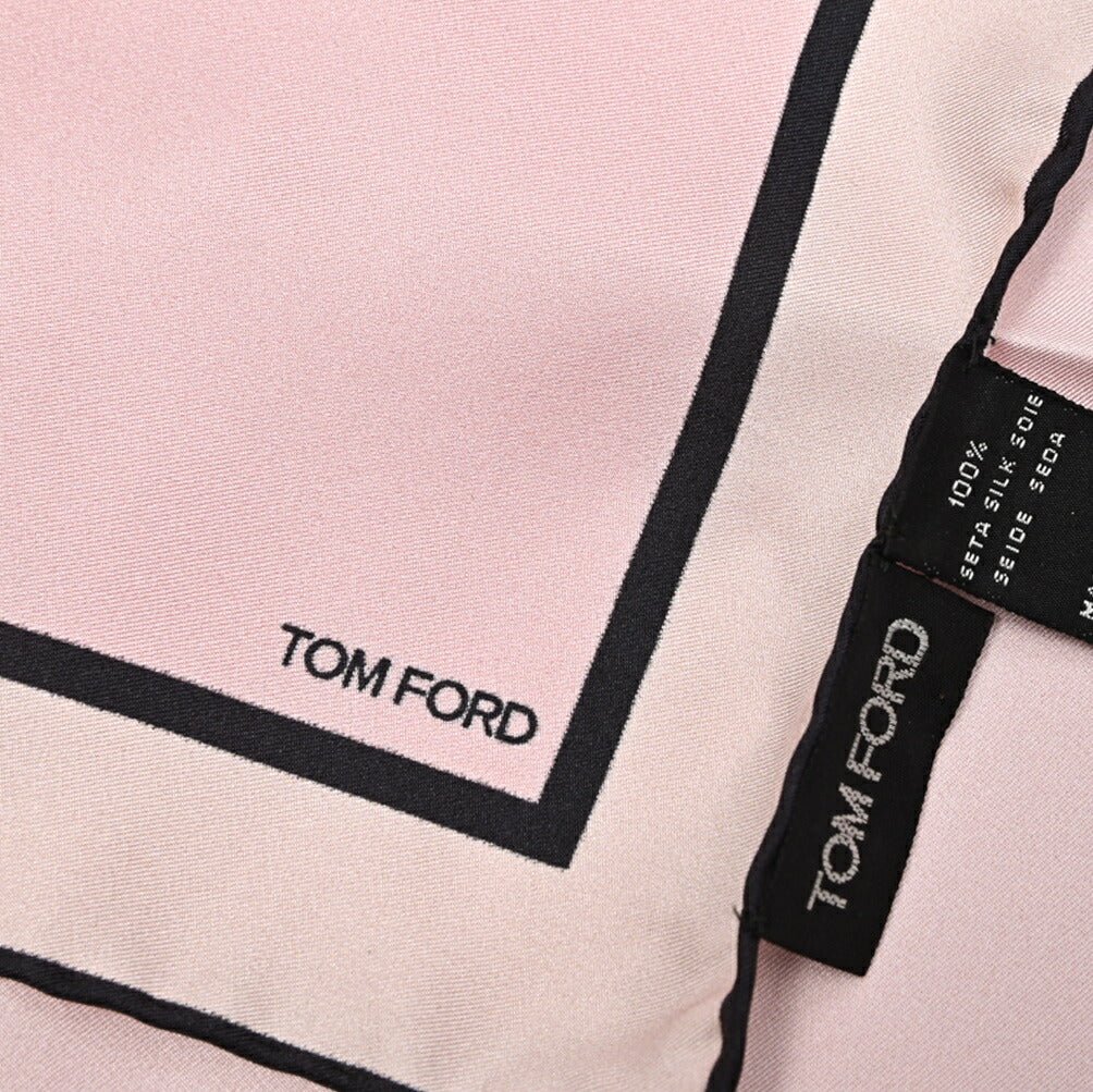 TOM FORD シルク100% ポケットチーフ｜429023｜GUARDAROBA MILANO OFFICIAL STORE
