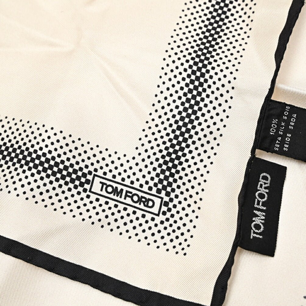TOM FORD シルク100% ポケットチーフ｜429027｜GUARDAROBA MILANO OFFICIAL STORE