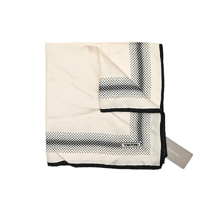 TOM FORD シルク100% ポケットチーフ｜429027｜GUARDAROBA MILANO OFFICIAL STORE