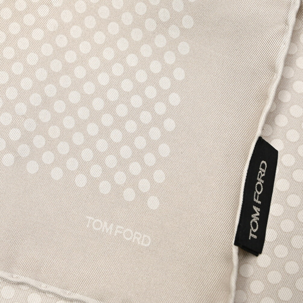 TOM FORD シルク100% ポケットチーフ｜429031｜GUARDAROBA MILANO OFFICIAL STORE