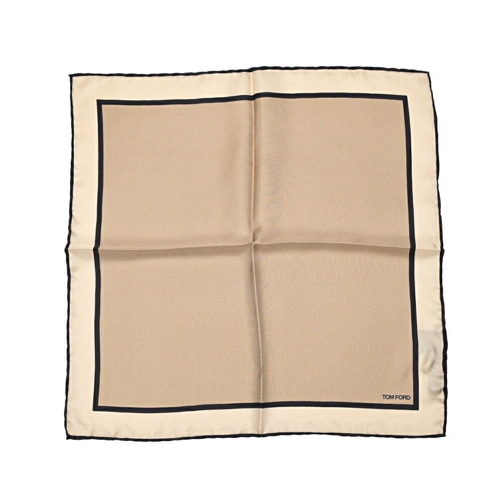 TOM FORD シルク100% ポケットチーフ｜429033｜GUARDAROBA MILANO OFFICIAL STORE