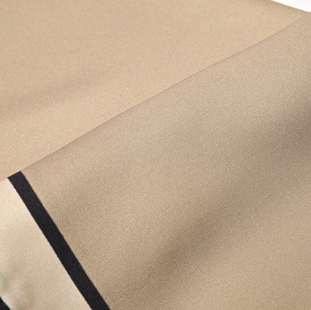 TOM FORD シルク100% ポケットチーフ｜429033｜GUARDAROBA MILANO OFFICIAL STORE