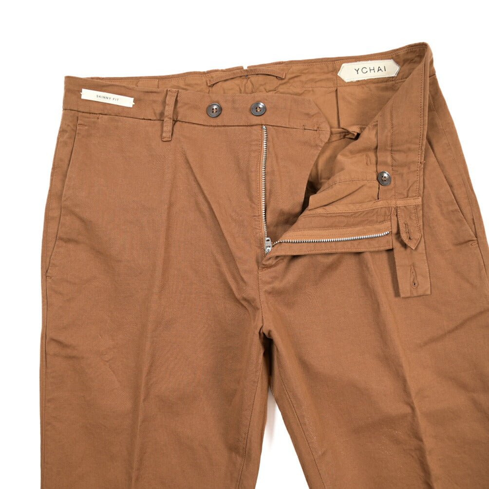 YCHAI “PANATELA” リネン混コットン ノータックパンツ / SKINNY FIT ブラウン(COGNAC) 30 | GUARDAROBA MILANO OFFICIAL STORE
