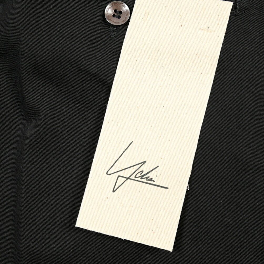 YCHAI “ROBUSTO” コットン100% ノータックチノパンツ / TAPERED FIT ブラック(NERO) 28 | GUARDAROBA MILANO OFFICIAL STORE