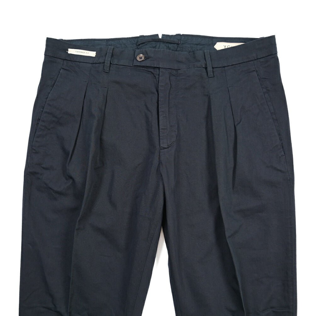 YCHAI “ROBUSTO” リネン混コットン ツータックストレッチパンツ / TAPERED FIT ネイビー(BLU) 30 | GUARDAROBA MILANO OFFICIAL STORE