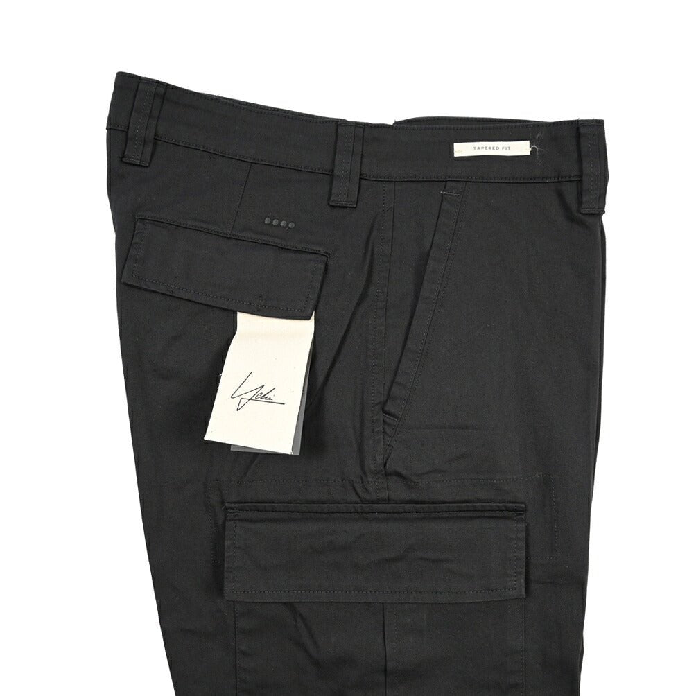 YCHAI “ROBUSTO” ストレッチコットン ノータックカーゴパンツ / TAPERED FIT ブラック(NERO) 30 | GUARDAROBA MILANO OFFICIAL STORE
