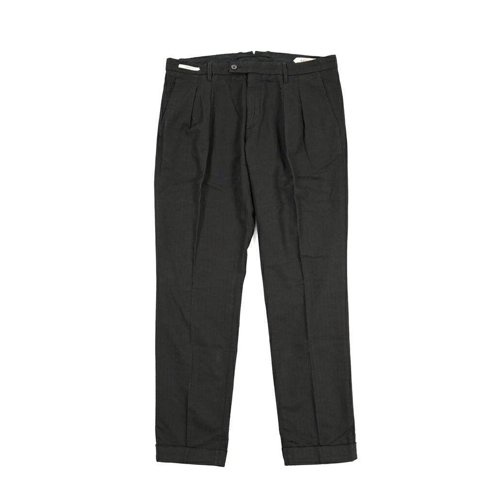YCHAI “ROBUSTO” リネン混コットン ツータックヘリンボーンパンツ / TAPERED FIT ブラック(NERO) 34 | GUARDAROBA MILANO OFFICIAL STORE