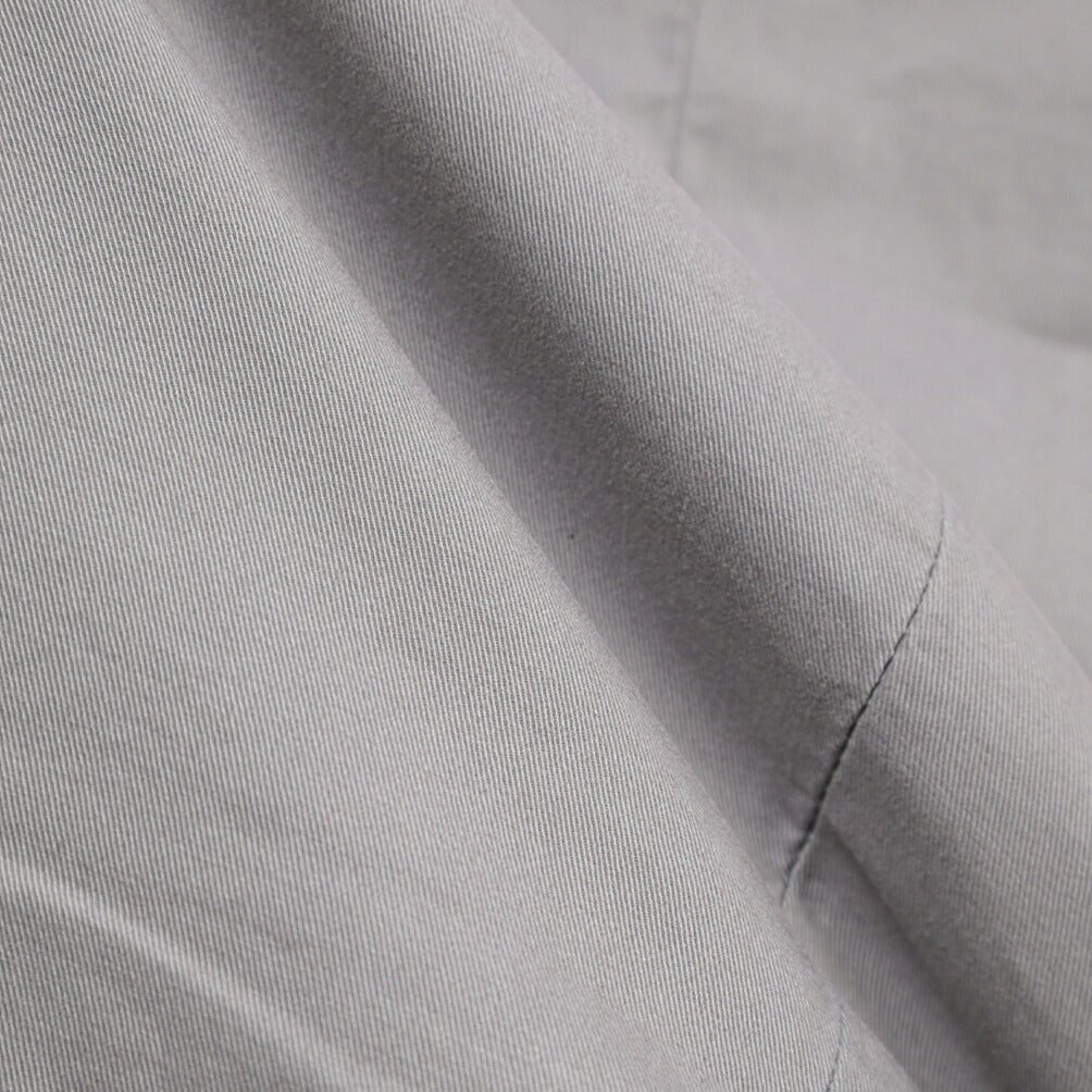 YCHAI “ROBUSTO” ストレッチコットン ツータックチノパンツ / TAPERED FIT グレー(GRIGIO) 31 | GUARDAROBA MILANO OFFICIAL STORE