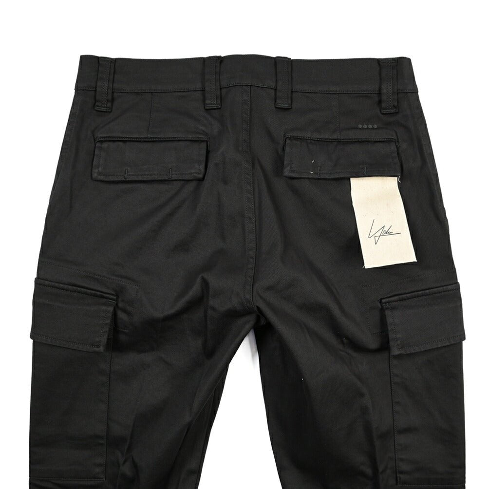 YCHAI “ROBUSTO” ストレッチコットン ノータックカーゴパンツ / TAPERED FIT ブラック(NERO) 30 | GUARDAROBA MILANO OFFICIAL STORE