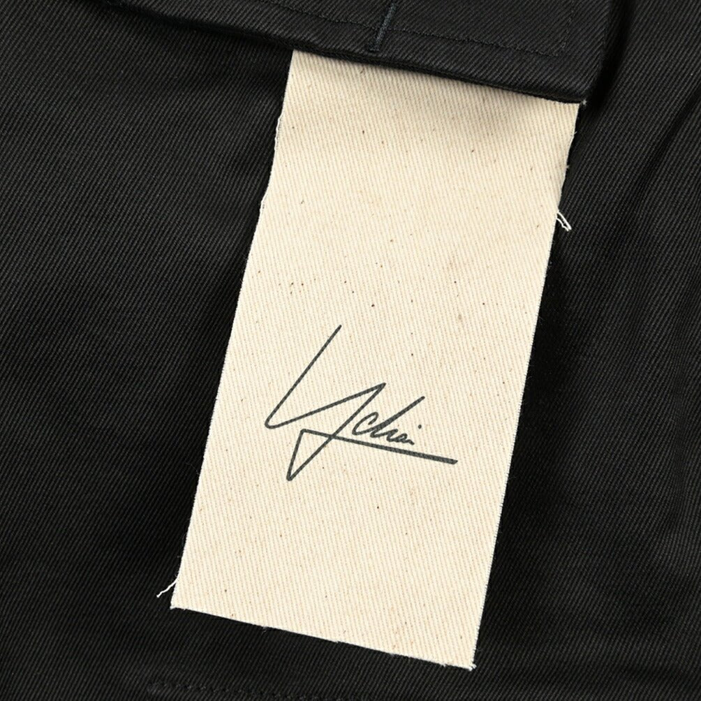 YCHAI “ROBUSTO” ストレッチコットン ノータックカーゴパンツ / TAPERED FIT ブラック(NERO) 30 | GUARDAROBA MILANO OFFICIAL STORE