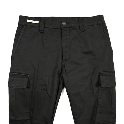 YCHAI “ROBUSTO” ストレッチコットン ノータックカーゴパンツ / TAPERED FIT ブラック(NERO) 30 | GUARDAROBA MILANO OFFICIAL STORE