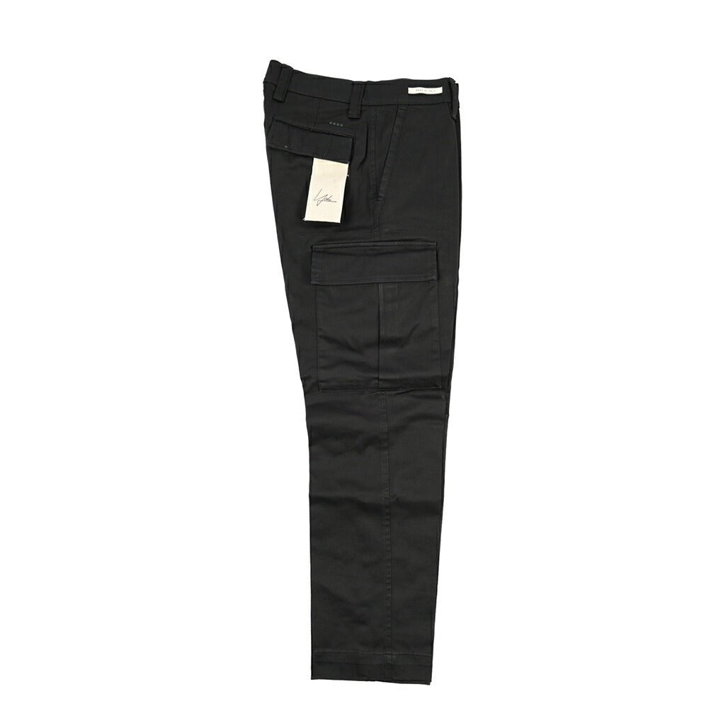 YCHAI “ROBUSTO” ストレッチコットン ノータックカーゴパンツ / TAPERED FIT ブラック(NERO) 30 | GUARDAROBA MILANO OFFICIAL STORE