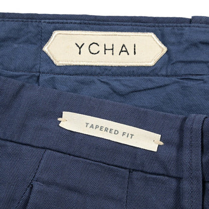 YCHAI “ROBUSTO” リネン混コットン ツータックヘリンボーンパンツ / TAPERED FIT ネイビー(BLU) 31 | GUARDAROBA MILANO OFFICIAL STORE